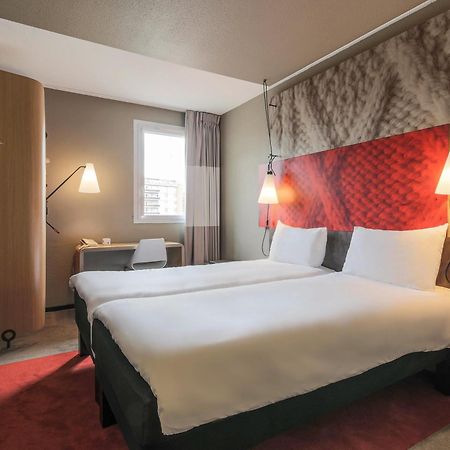 Hotel Ibis Paris Coeur D'Orly Airport Esterno foto
