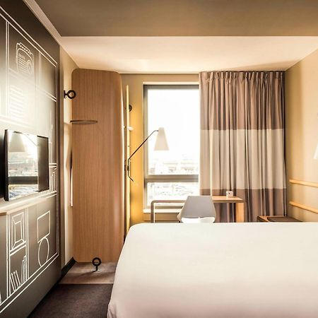 Hotel Ibis Paris Coeur D'Orly Airport Esterno foto