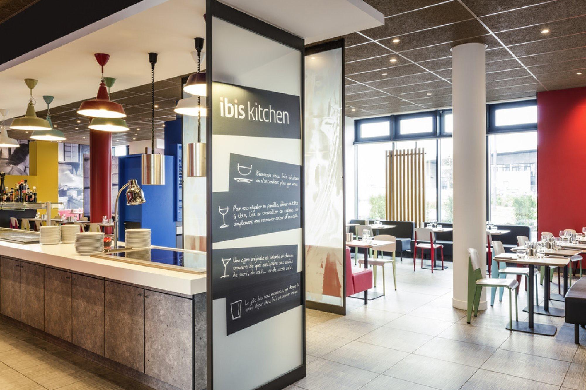 Hotel Ibis Paris Coeur D'Orly Airport Esterno foto