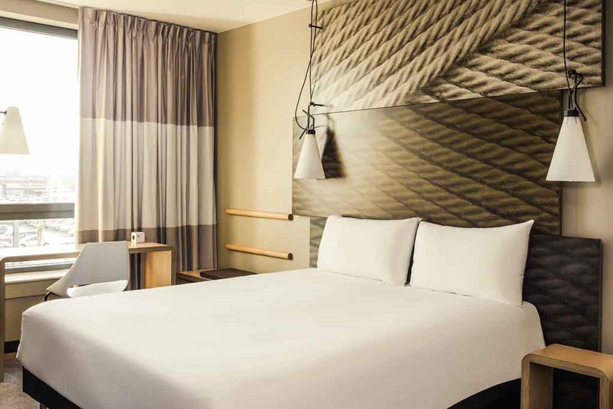 Hotel Ibis Paris Coeur D'Orly Airport Esterno foto