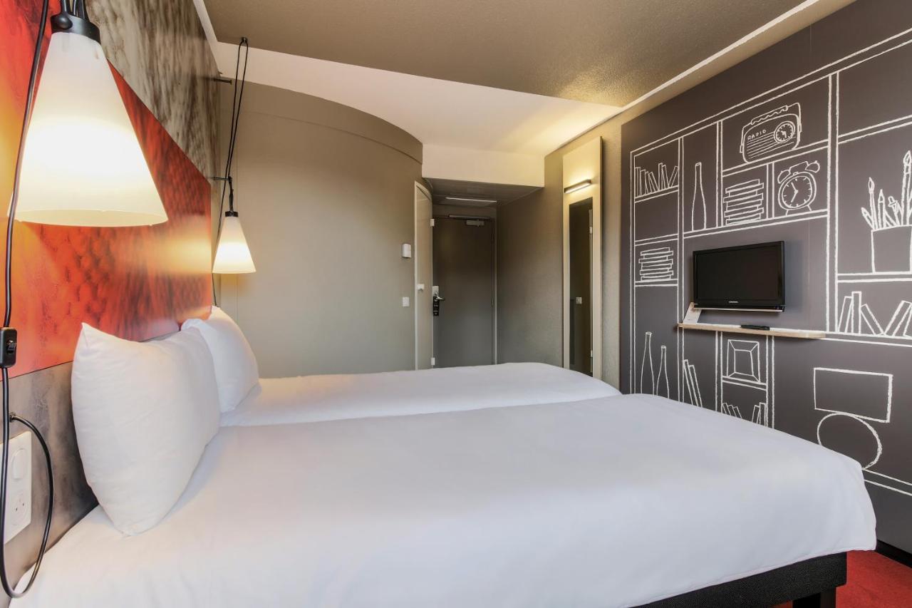 Hotel Ibis Paris Coeur D'Orly Airport Esterno foto