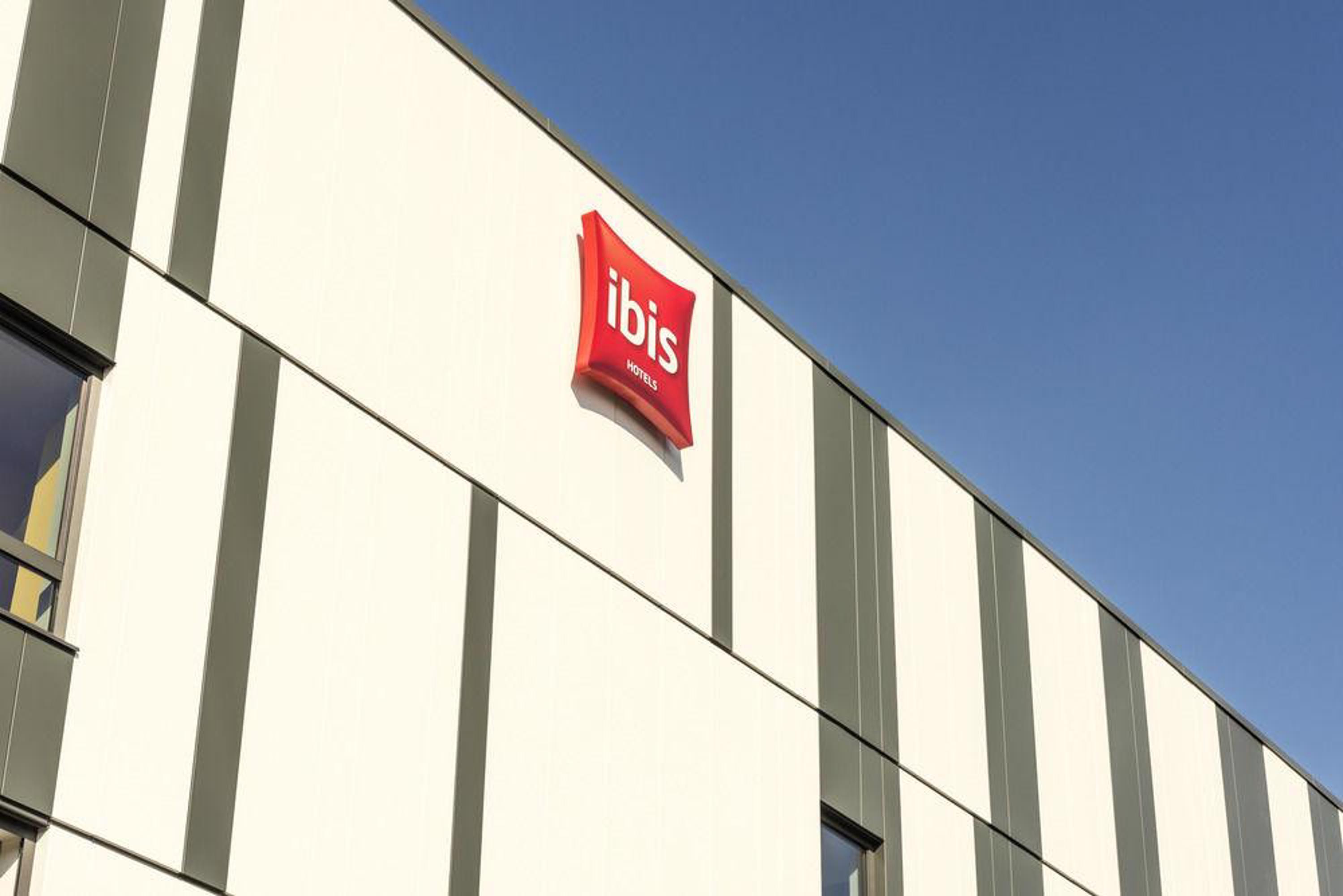 Hotel Ibis Paris Coeur D'Orly Airport Esterno foto