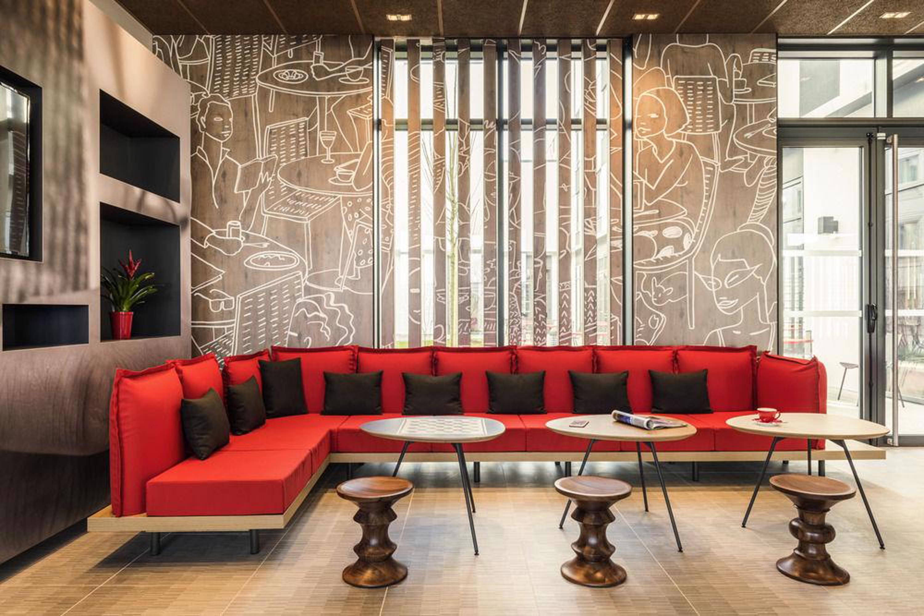 Hotel Ibis Paris Coeur D'Orly Airport Esterno foto