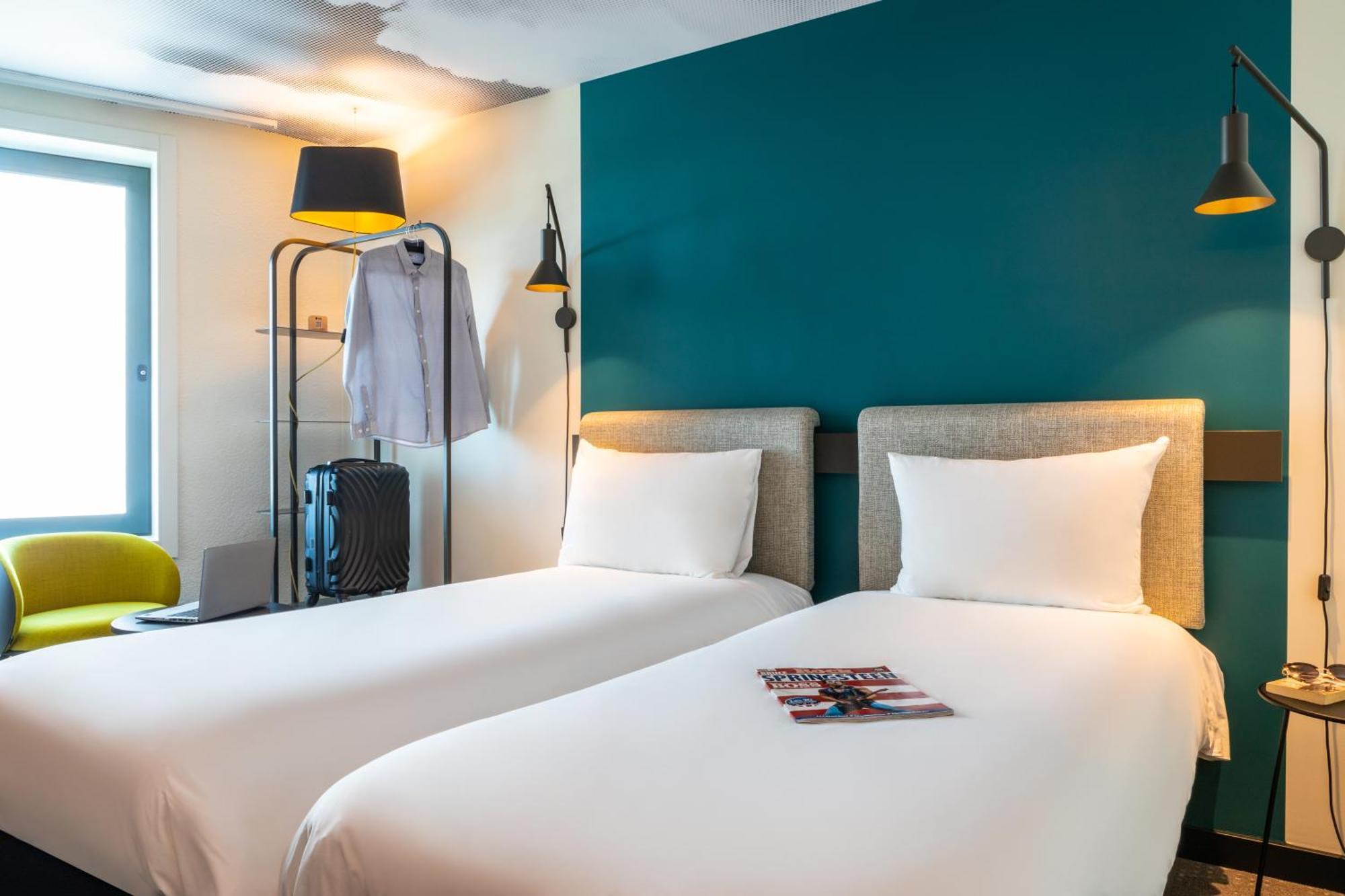 Hotel Ibis Paris Coeur D'Orly Airport Esterno foto