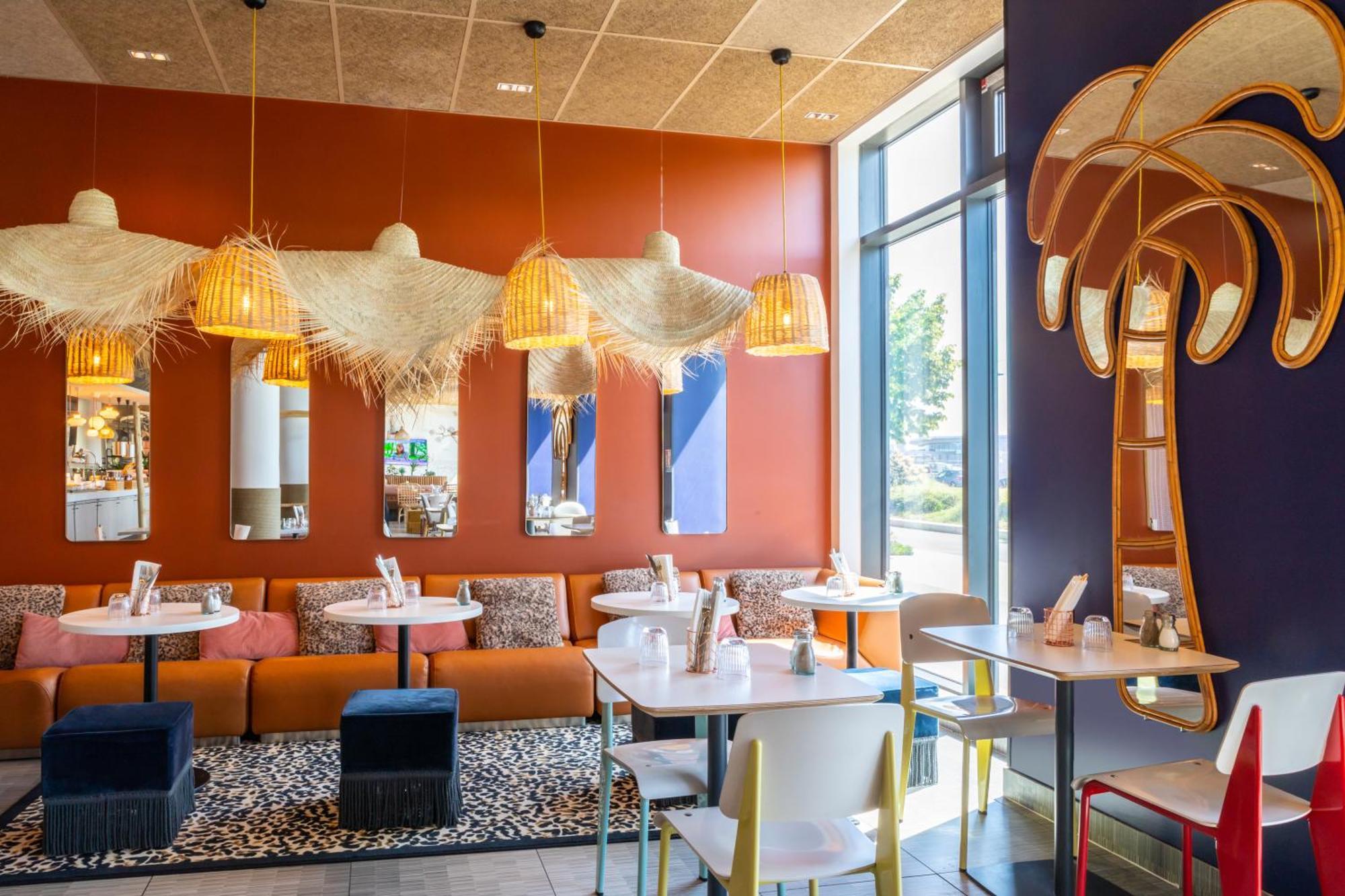 Hotel Ibis Paris Coeur D'Orly Airport Esterno foto